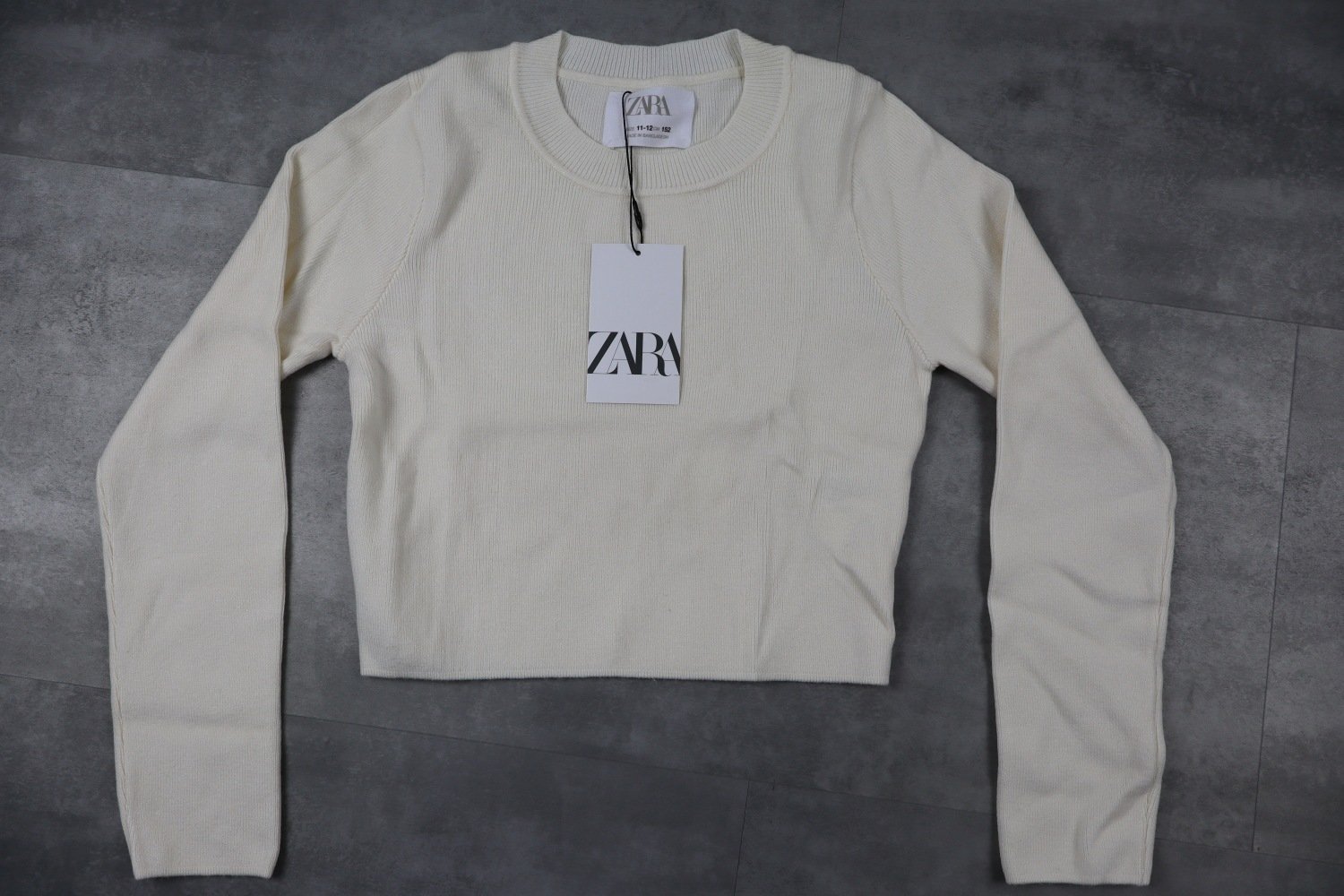 Zara Plain Knit Sweater