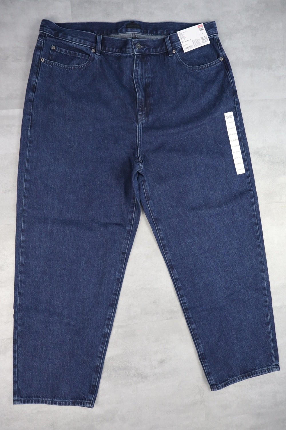 UNIQLO Woman's Wide Leg Tapered Jeans 