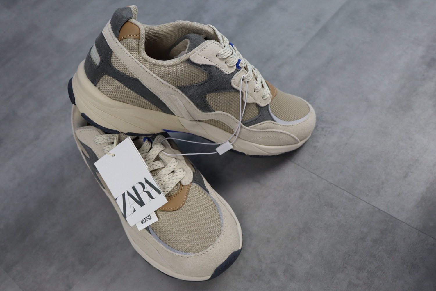 Zara Leather Sneakers