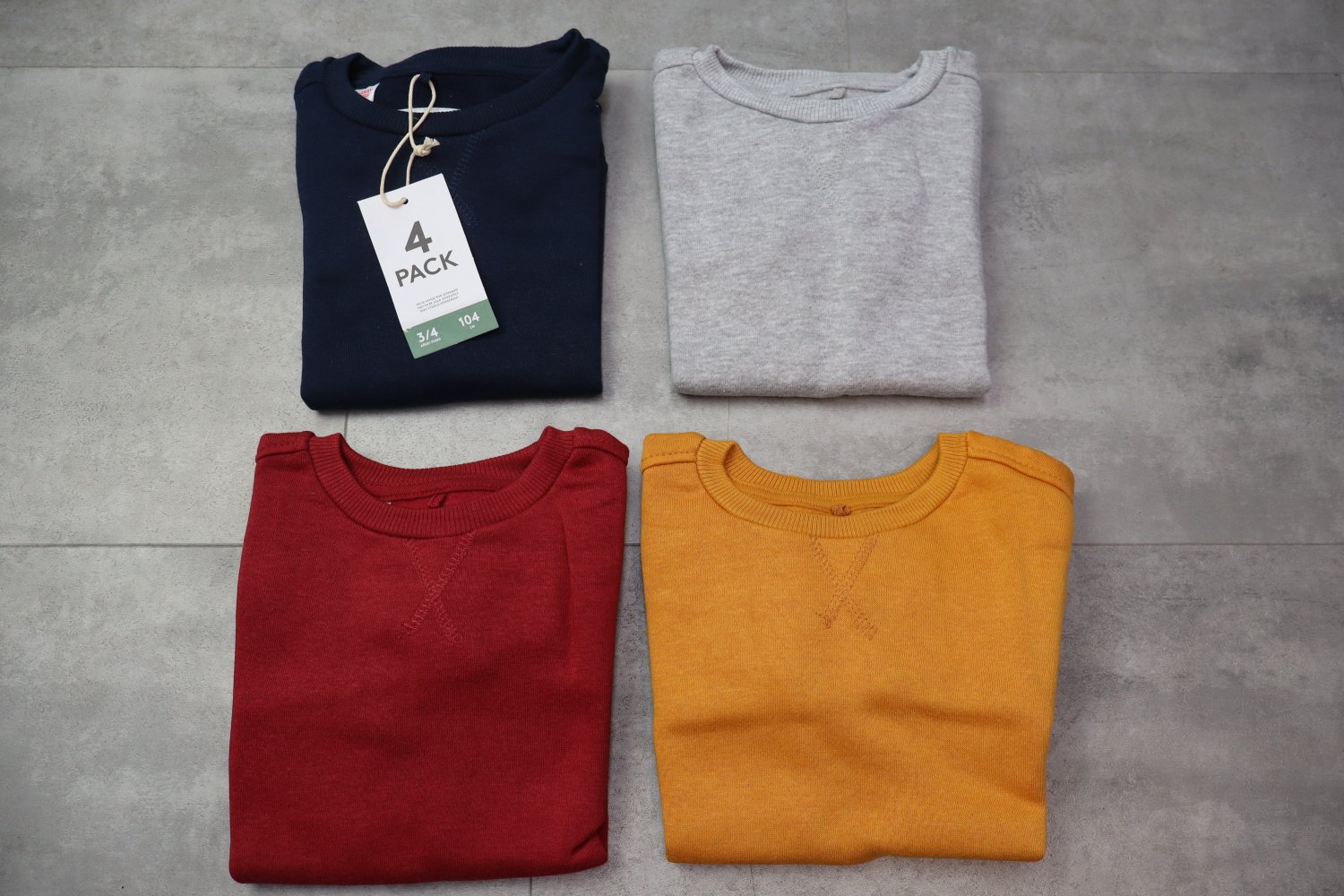 Lefties Pack of 4 Basic Sweatshirts