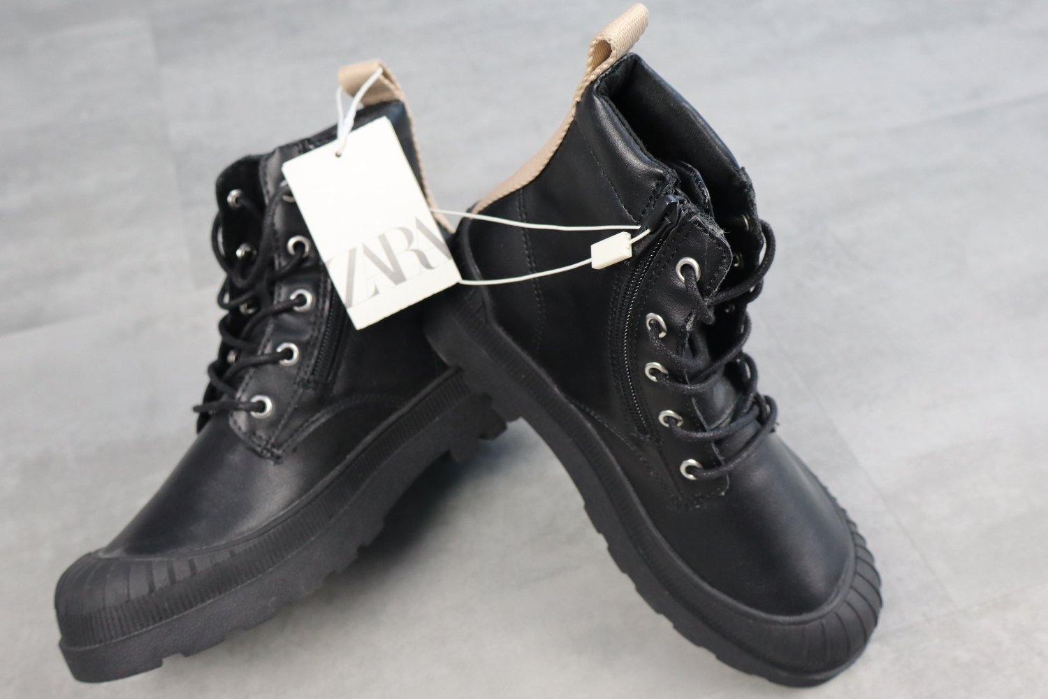 Zara High-Top Kids Boots in Leather