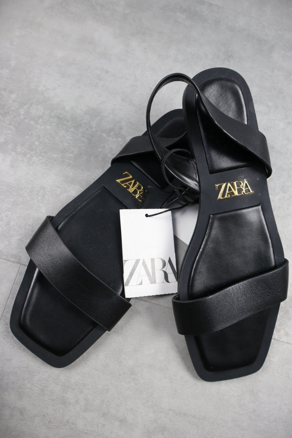 Zara Flat Sandals With Leather Strap