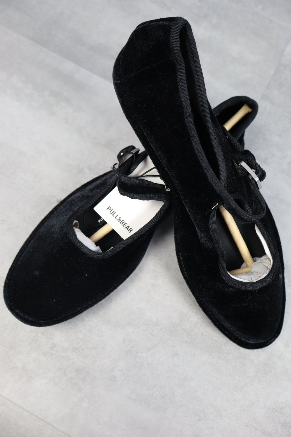 Pull&Bear Suede Flat Sandals