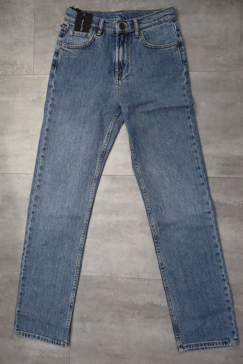 Massimo Dutti Straight Mid-Waist Jeans