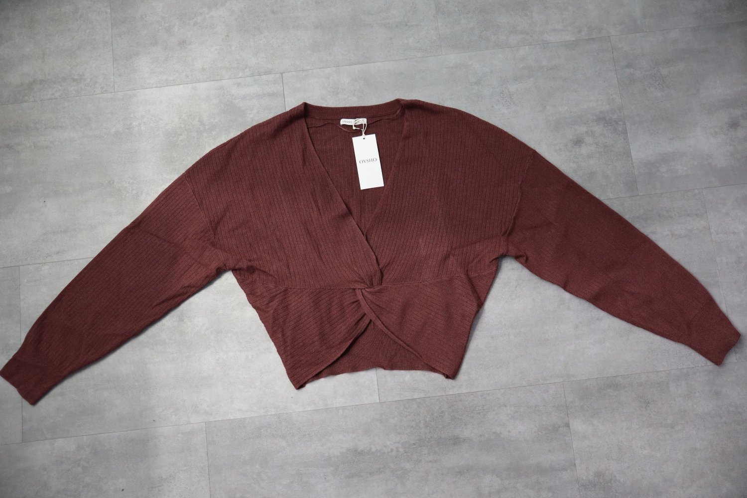 OYSHO V-Neck Fine Knit Cardigan